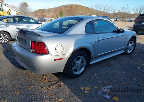 2000 Ford Mustang из США, поврежденный, VIN 1FAFP4047YF307759